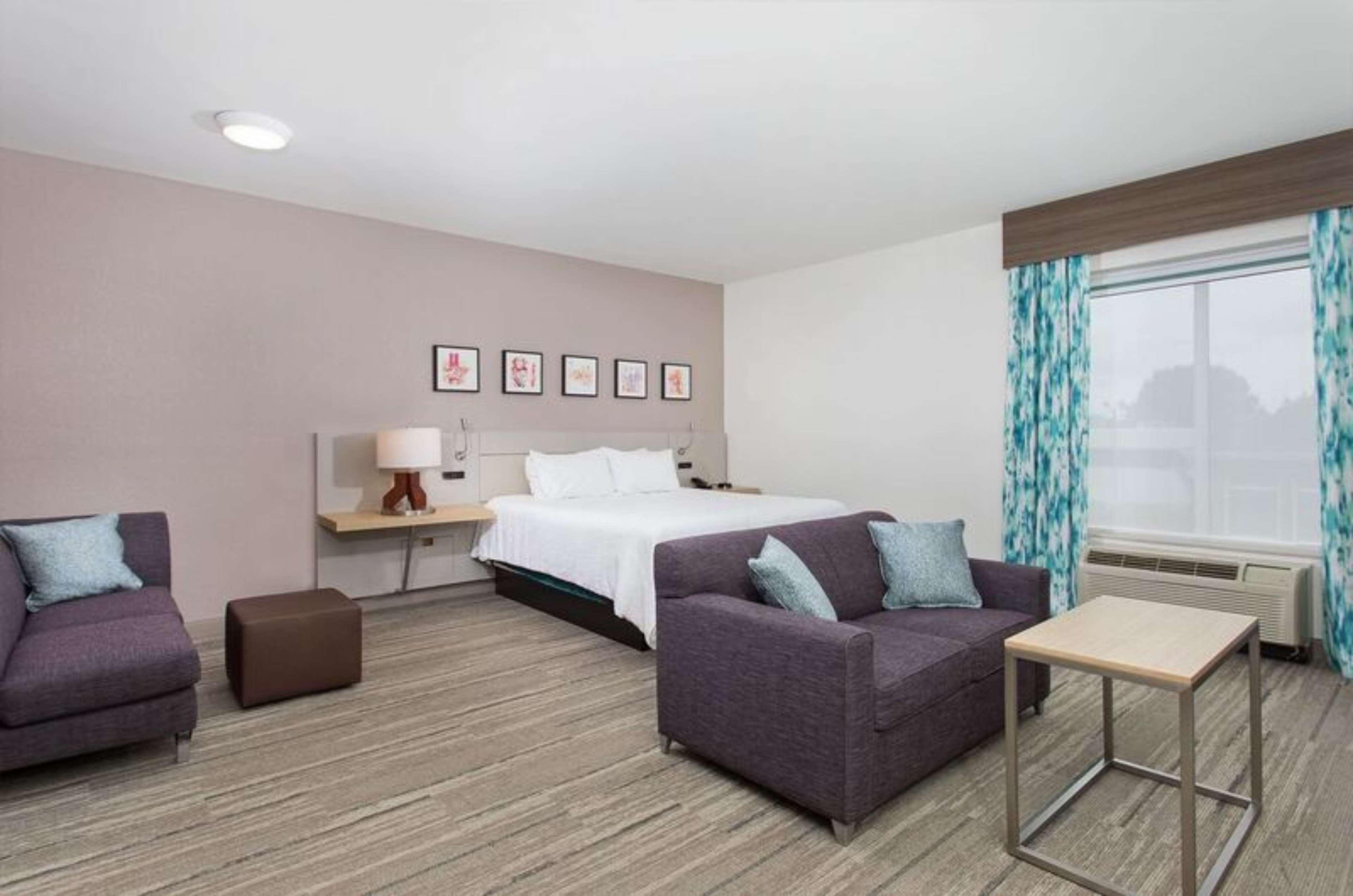 Hilton Garden West/cedar Bluff