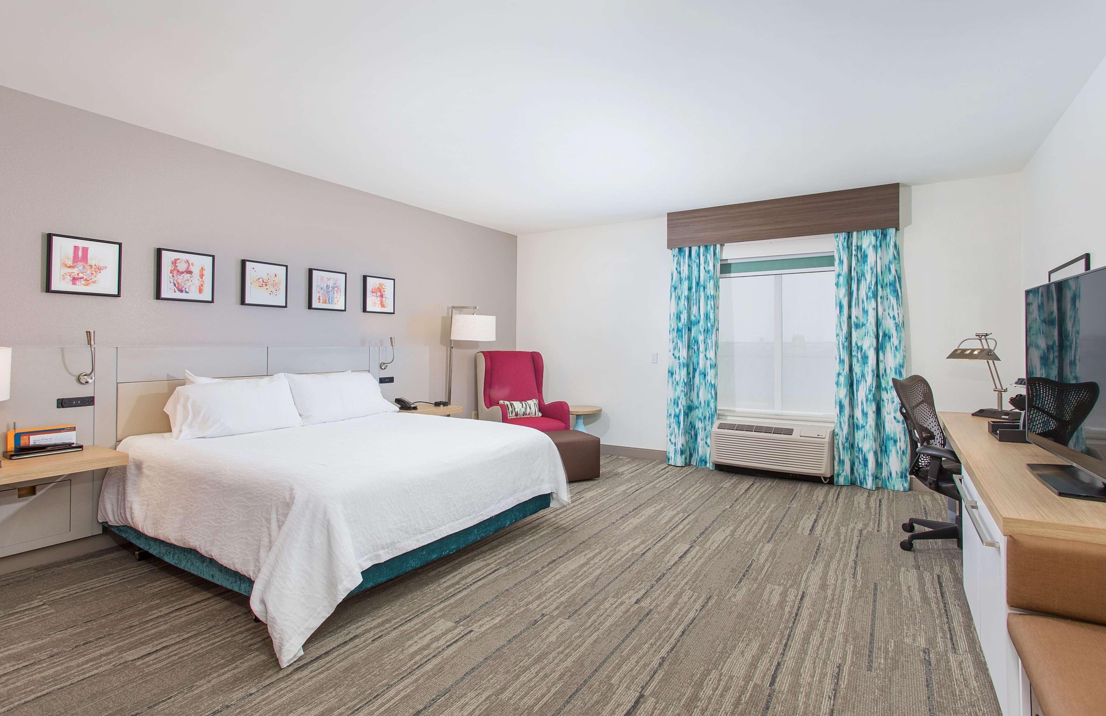 Hilton Garden West/cedar Bluff Hotel 3*