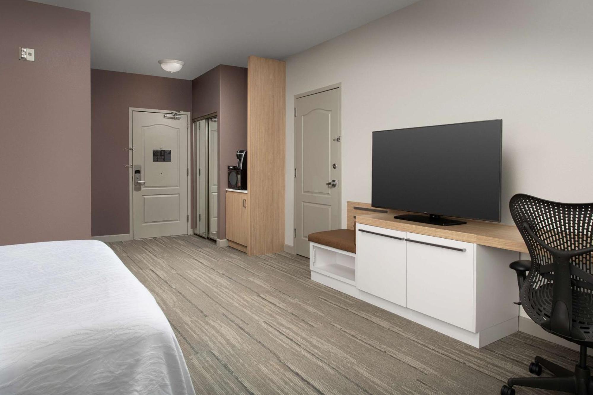 Hotel Hilton Garden West/cedar Bluff